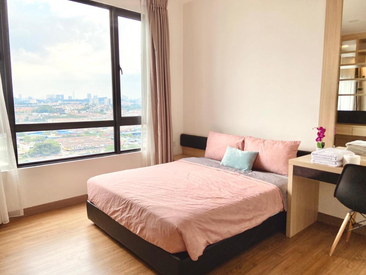 Dream Suite 2 - Landmark Residence 1, High Floor, Nice View, Wi-Fi & Tv Box Kajang Exterior photo